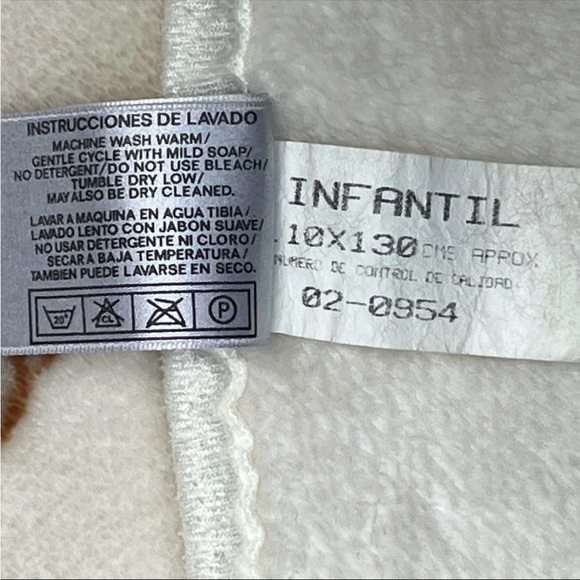 Precious Moments Plush Blanket Girl Puppies Dogs Wagon God Loveth Cheerful Giver - Picture 3 of 7